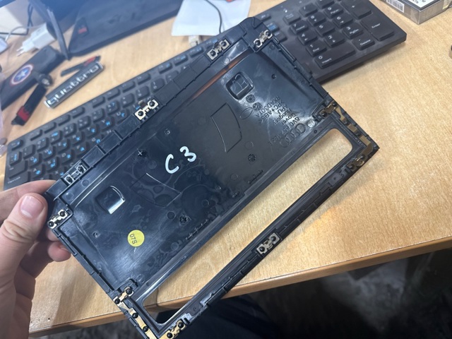 8V0857186E6PS купить Ужгород