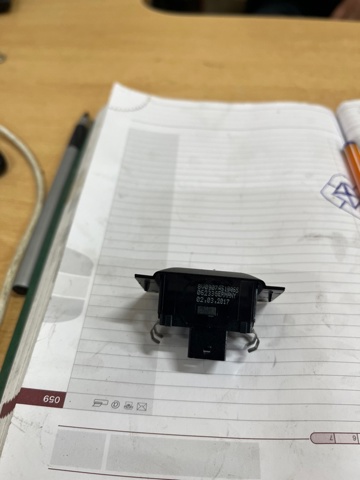 VAG 8V0907451B4PK в наличии Каменское