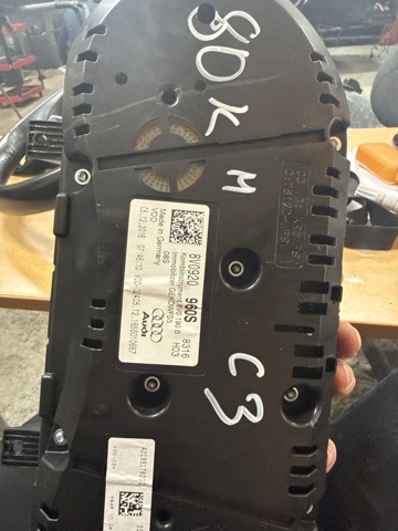 8V0920960S VAG Приборная доска (щиток приборов) купить в Чернигов