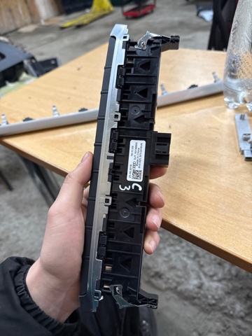 8V0925301GHNV6 VAG Блок кнопок центральной консоли купить в Киев