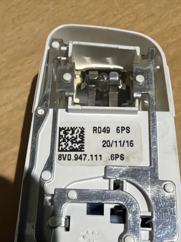 VAG 8V09471116PS в наличии Николаев