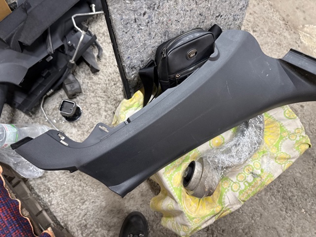 8V58677684PK VAG купить в Черновцы