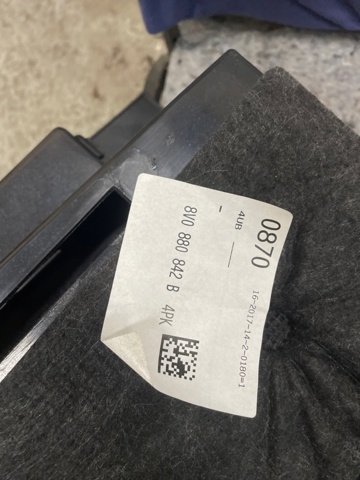 8V5880302A6PS VAG Ящик перчаточный (бардачок) купить в Одесса