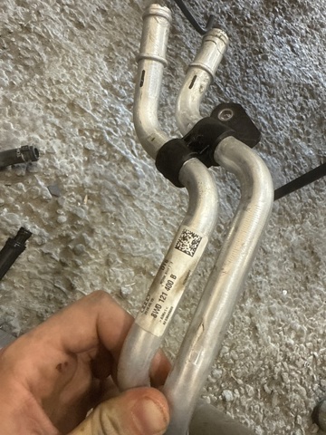 8W0121400B VAG купить в Украина