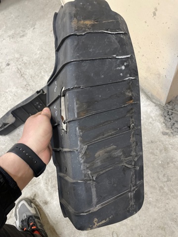 8W0505562A VAG Защита заднего нижнего рычага купить в Ирпень