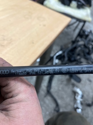 8W0611931BT VAG купить в Одесса