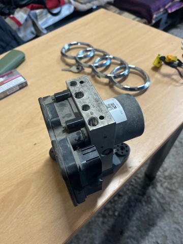 Блок управления ABS 8W0614517JBEF VAG