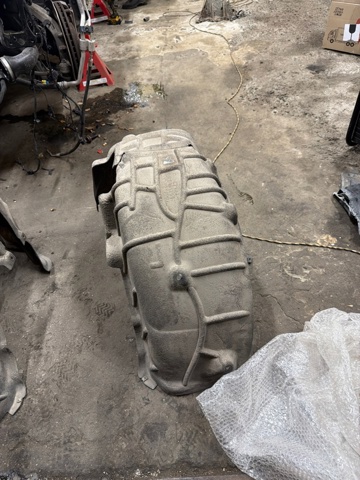 8W0810171F VAG Подкрылок задний левый купить в Черновцы