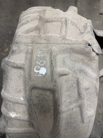 8W0810172F VAG Подкрылок задний правый купить в Киев