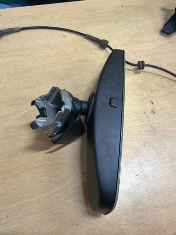 Салонное зеркало заднего вида 8W0857511B9B9 VAG