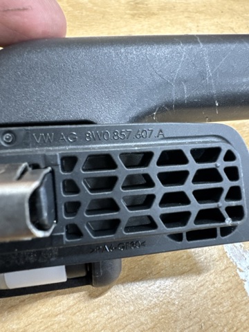 8W0857607A4PK Ручка крыши салона купить Павлоград