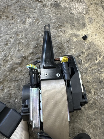 VAG 8W0857706PJXE Ремень безопасности передний правый в наличии Винница