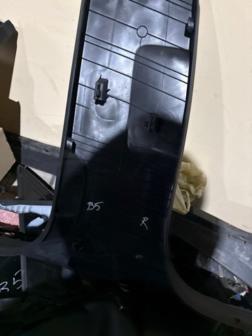 8W0867240A4PK Обшивка стойки кузова внутренняя средняя нижняя правая купить Одесса