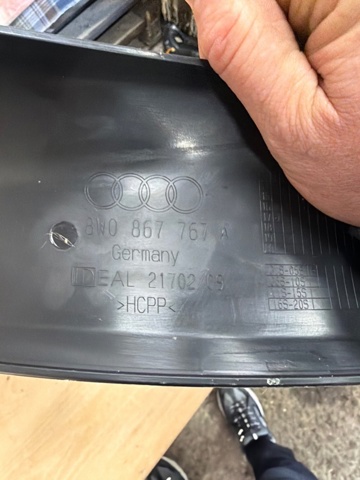 8W0867767A4PK VAG купить в Львов