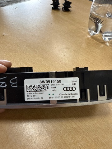 8W0919158 VAG Блок управления кондиционером купить в Ровно