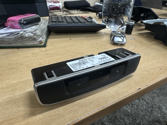 Регулятор вентилятора отопителя 8W0919158SWI VAG