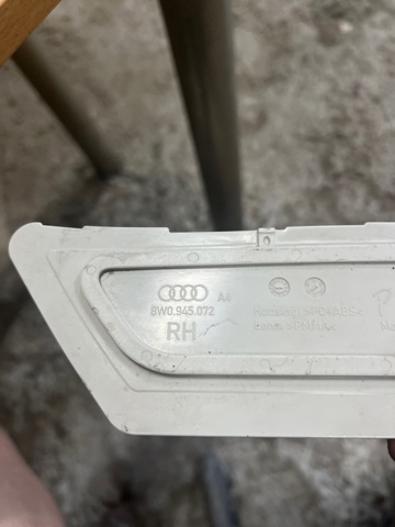 8W0945072 VAG купить в Черновцы