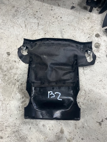8W09534914PK VAG Защитный кожух рулевого механизма купить в Кривой Рог