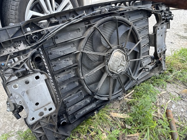 VAG 8W0959455M Электровентилятор охлаждения в наличии Житомир