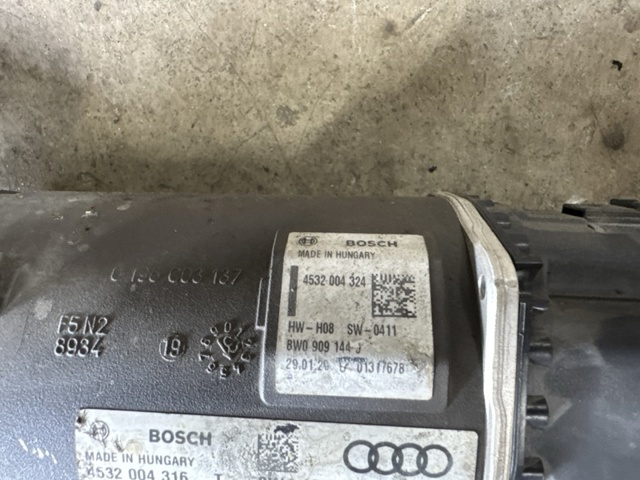 8W1423055AG Рулевая рейка купить Павлоград