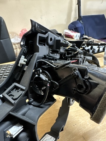 8W1820901CEAX VAG купить в Украина