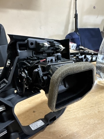 8W1820901CEAX VAG купить в Каменское