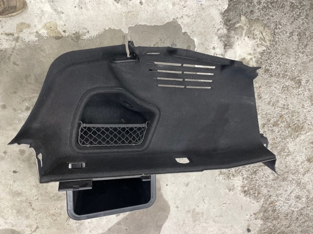Облицовка багажного отсека, левая 8W5863879FCA9 VAG
