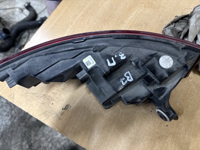 VAG 8W5945092AB Фонарь задний правый внешний в наличии Сумы