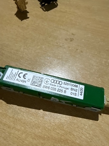 VAG 8W6035225B в наличии Ужгород