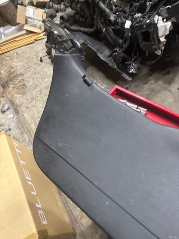 Облицовка ляды 909015DA0A NISSAN