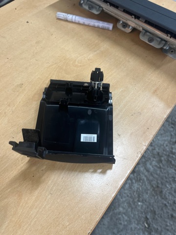 NISSAN 969175DF0A в наличии Тернополь