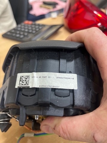 985105DC0A Подушка безопасности (AIRBAG) водительская купить Сумы