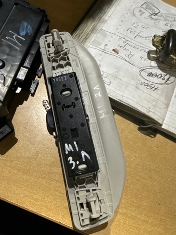 MERCEDES A16681005547H52 Ручка крыши салона в наличии Житомир