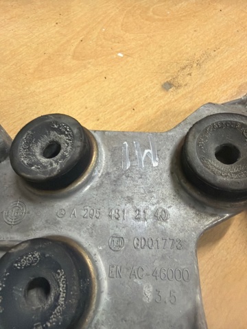 A2054312040 MERCEDES купить в Ужгород