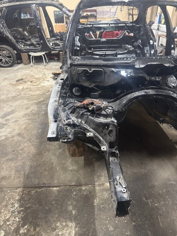 Лонжерон передний правый A2056208800 MERCEDES