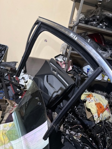A2056900380 MERCEDES Молдинг двери задней левой верхний купить в Одесса