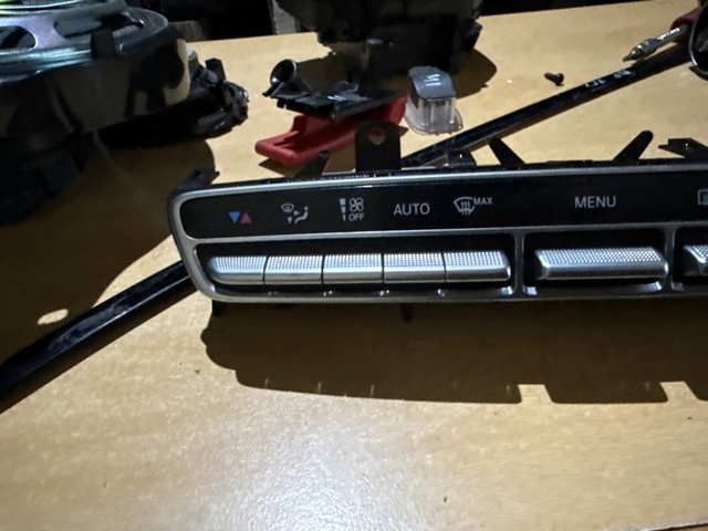 A2059054706 MERCEDES Блок управления кондиционером купить в Николаев