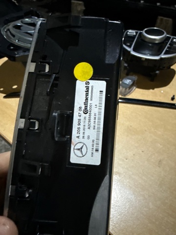 A2059054706 MERCEDES Блок управления кондиционером купить в Каменское