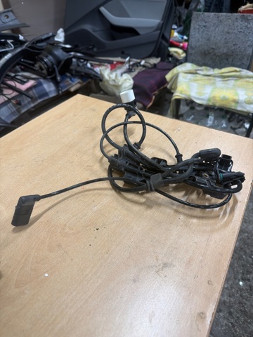 Датчик ABS задний A2059058503 MERCEDES