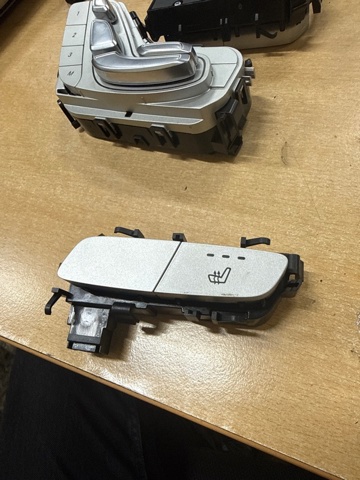 A2139057502 MERCEDES купить в Киев