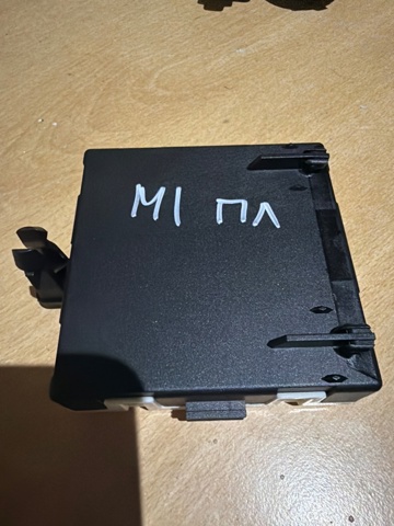 Блок комфорта передней двери A2229009812 MERCEDES