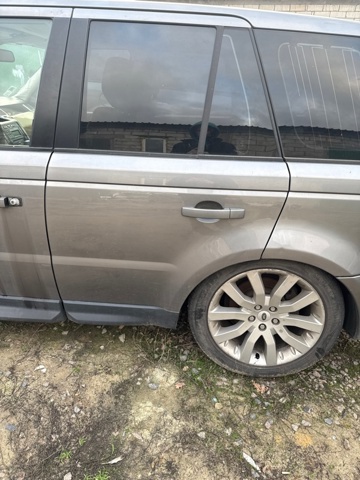 Дверь задняя, левая BFA790090 LAND ROVER