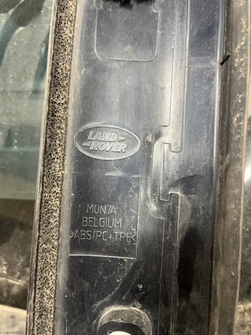 DCB000156PNP LAND ROVER Молдинг лобового стекла левый купить в Николаев