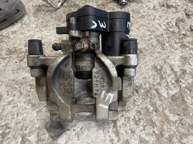 Задний левый суппорт F2GZ2553A FORD