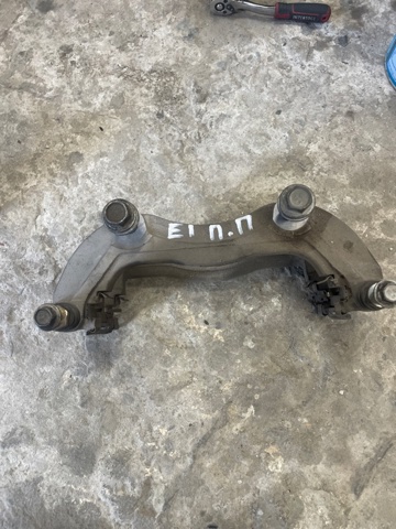 F2GZ2B292B Ford