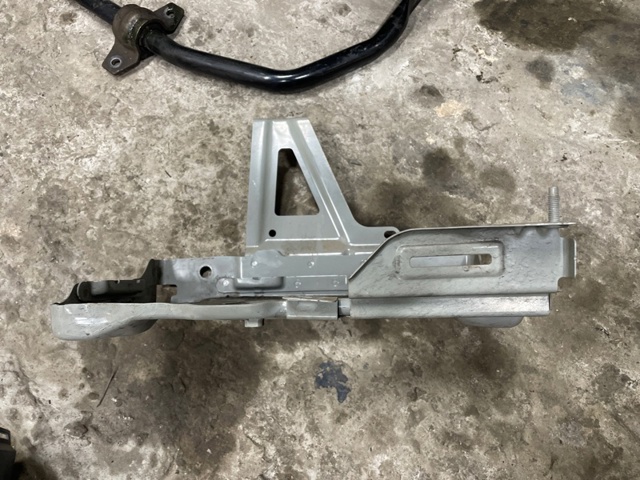 NISSAN F48605NAMH в наличии Черкассы