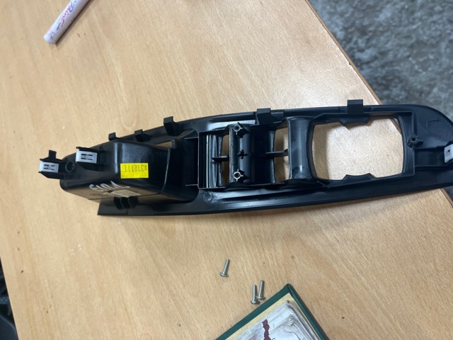 FORD FT4Z14528BC Панель (накладка) блока управления стеклоподъемником передняя левая в наличии Николаев