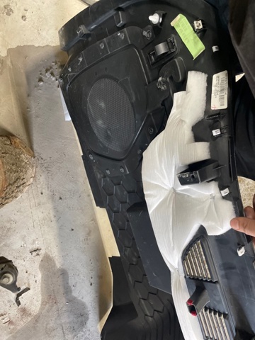 FORD FT4Z5831012CA Облицовка багажного отсека правая в наличии Сумы