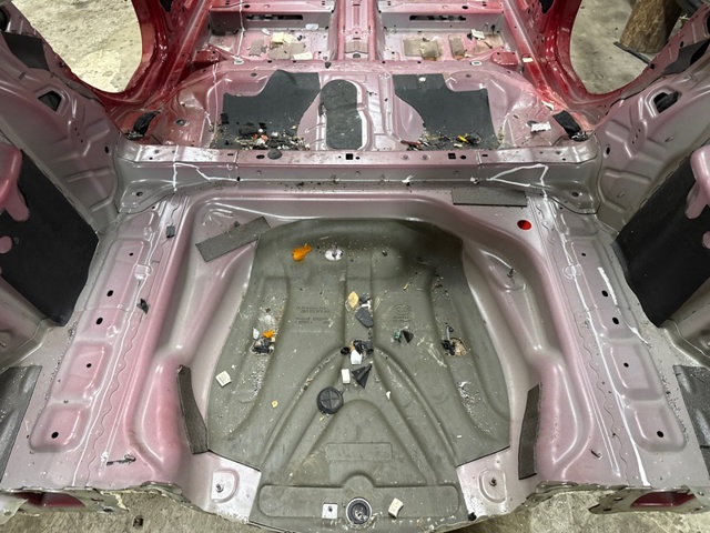 G45145DAHA NISSAN Днище багажника (ниша запасного колеса) купить в Ирпень