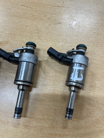 K2GZ9F593A FORD Топливные форсунки купить в Ровно